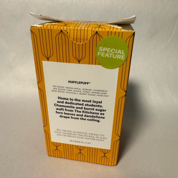 Hufflepuff candle from Harry Potter - Picture 2 of 3